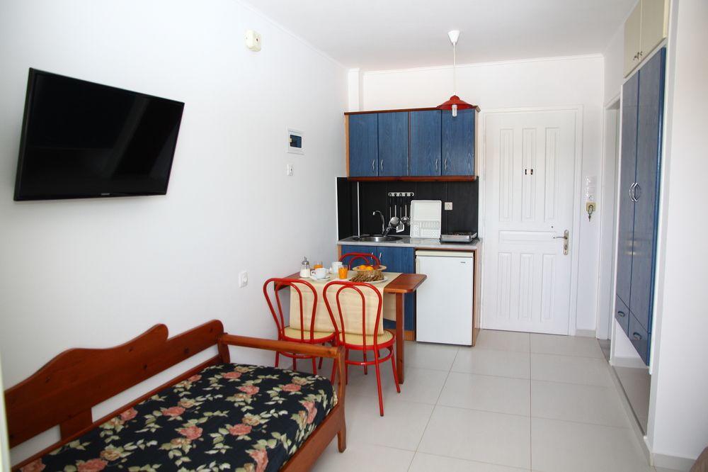 Bellos Hotel Apartments Limenas Chersonisou Exterior foto
